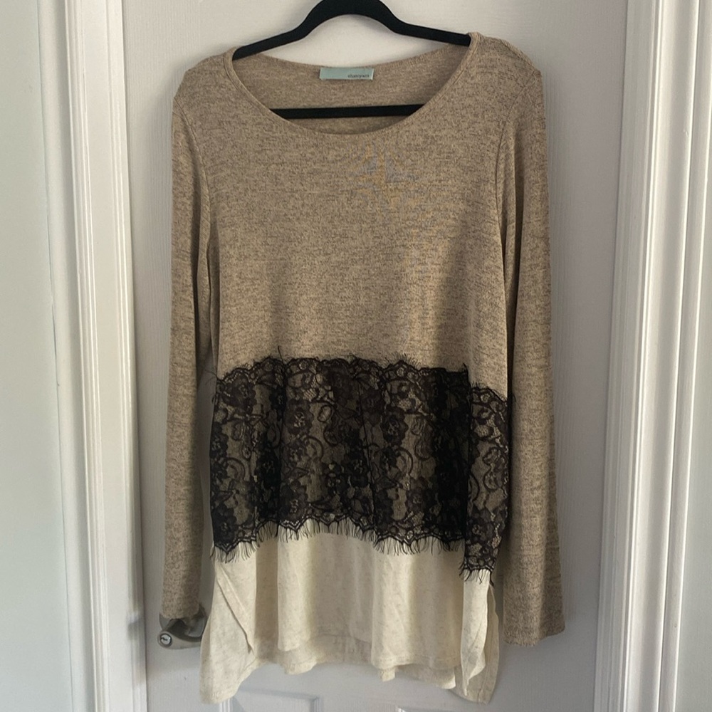 Tunic with Lace-Medium